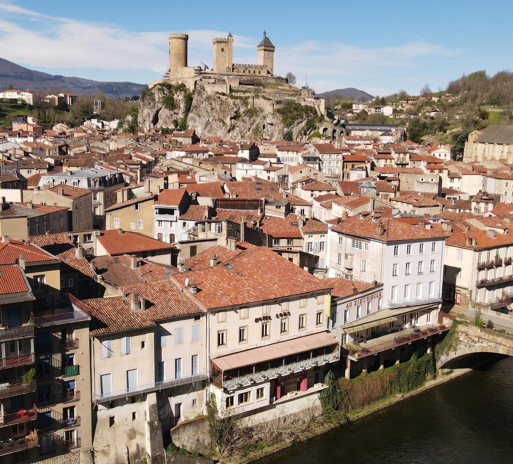 Hotel Le Lons Foix Zewnętrze zdjęcie